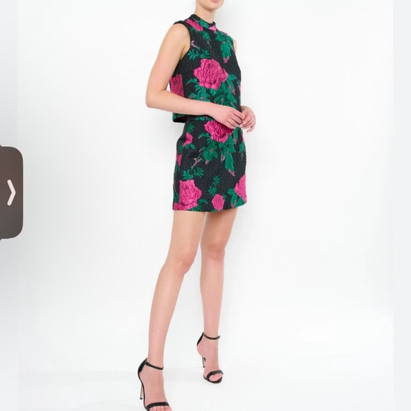 2 piece set Flora Bea size Small